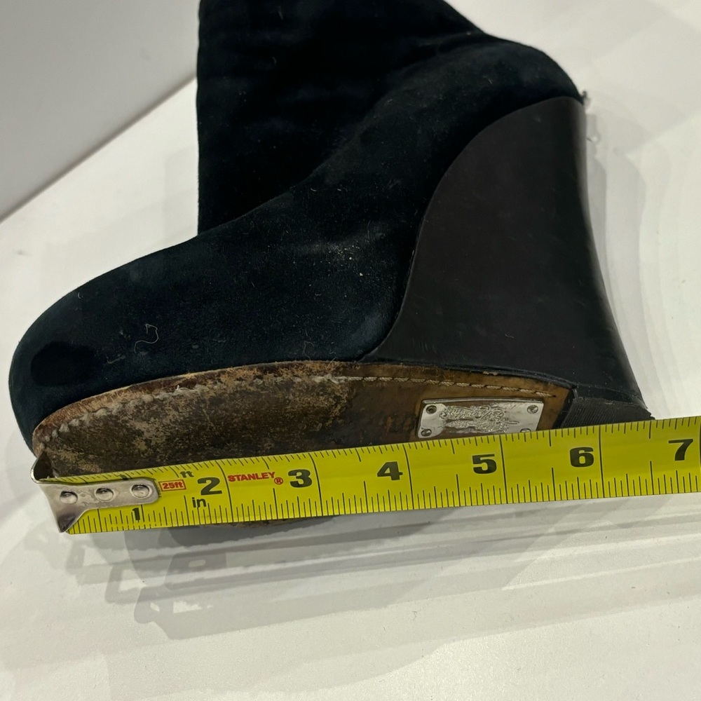 Alejandro Ingelmo Black Wedge Shoes with Sleek Design - Picture 6 of 10